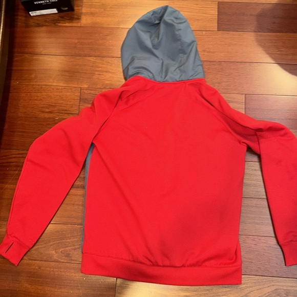 UNDER ARMOUR JACKET - Picture 3 of 11